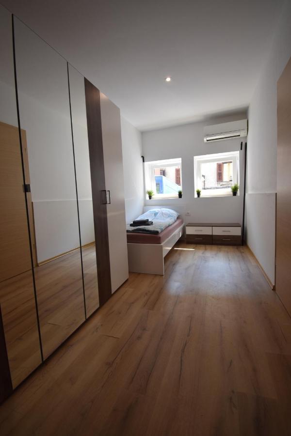 City Core Apartment Копер Екстер'єр фото